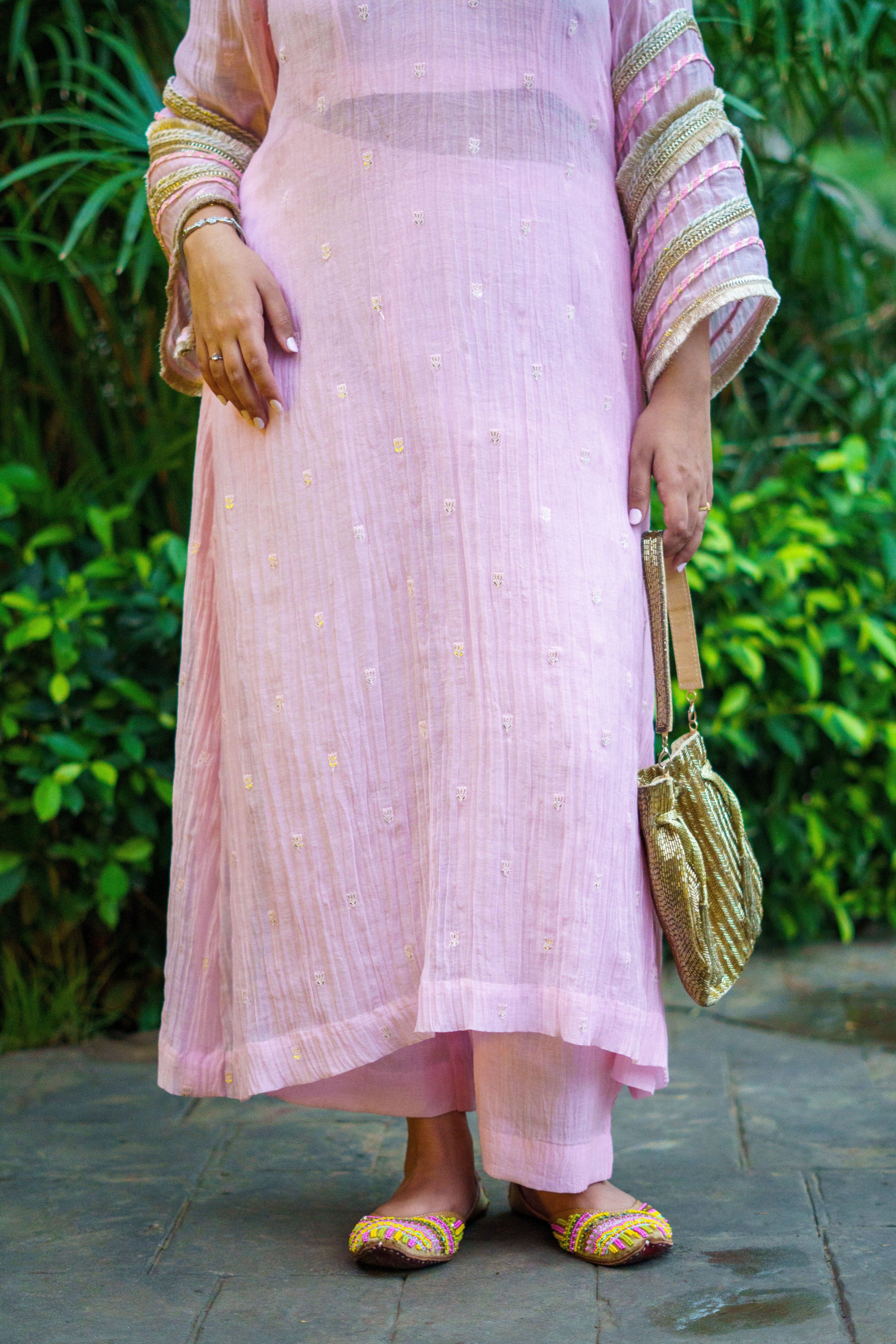 Shigona – Mulora Embellished Suit Set