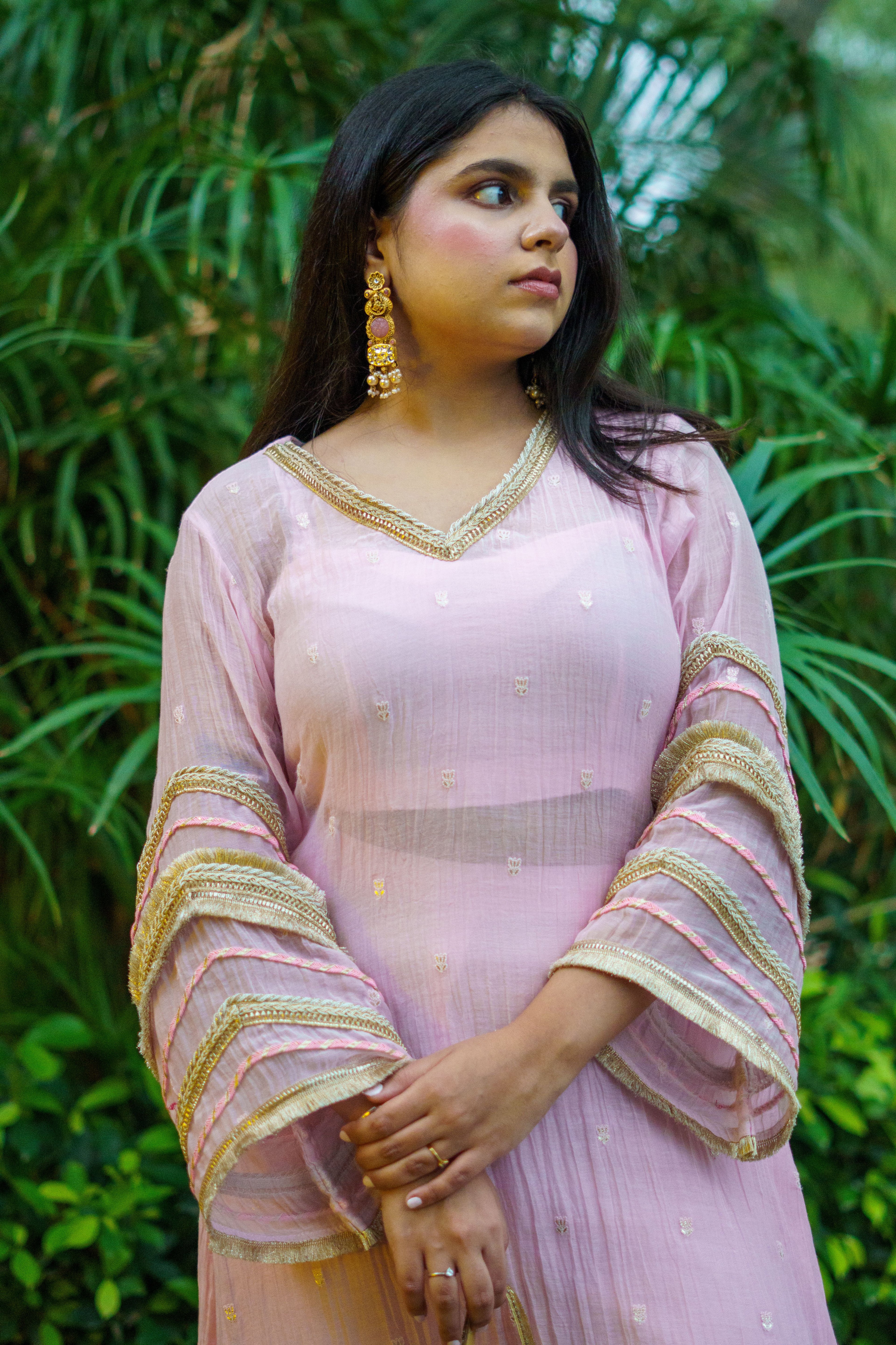 Shigona – Mulora Embellished Suit Set