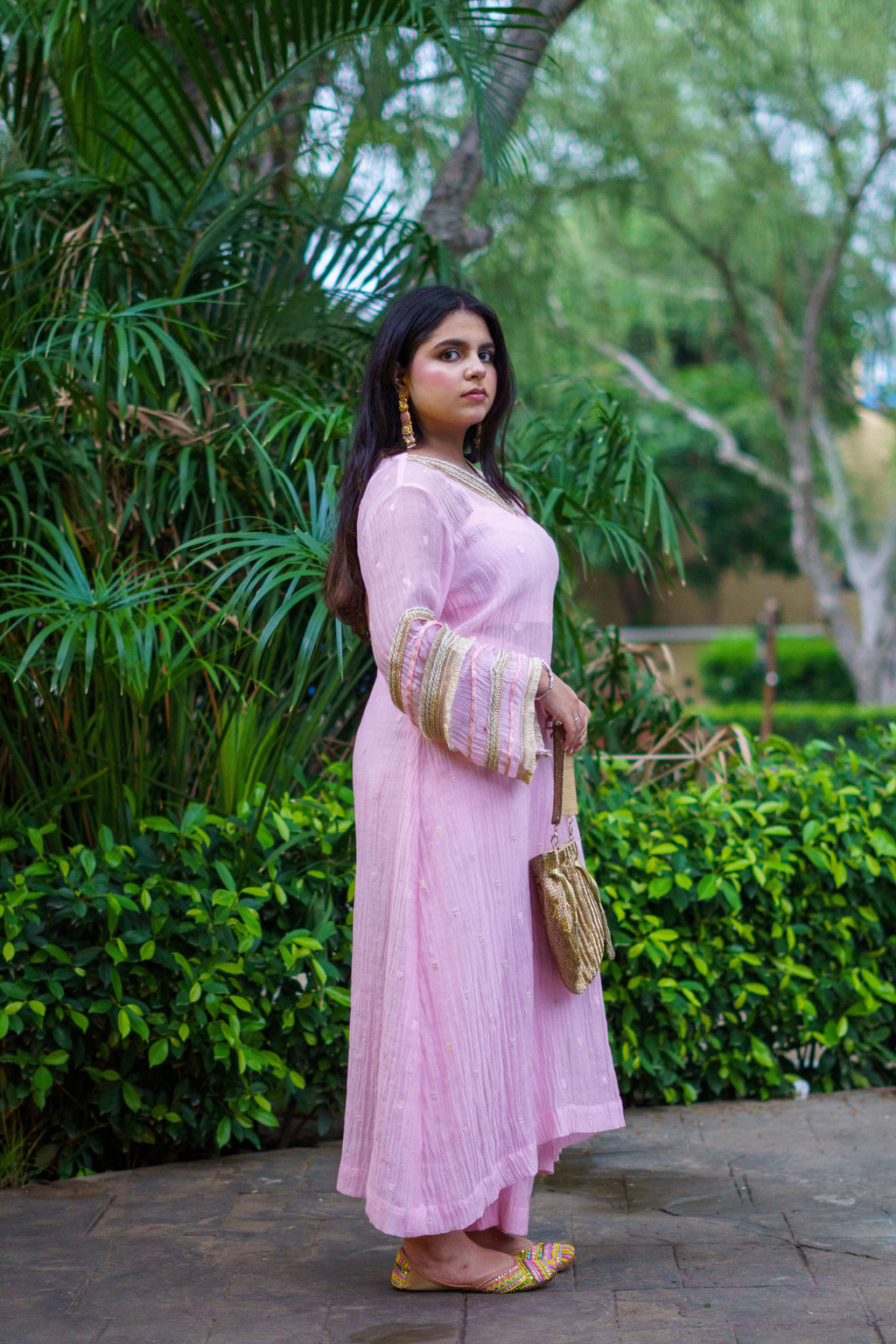 Shigona – Mulora Embellished Suit Set
